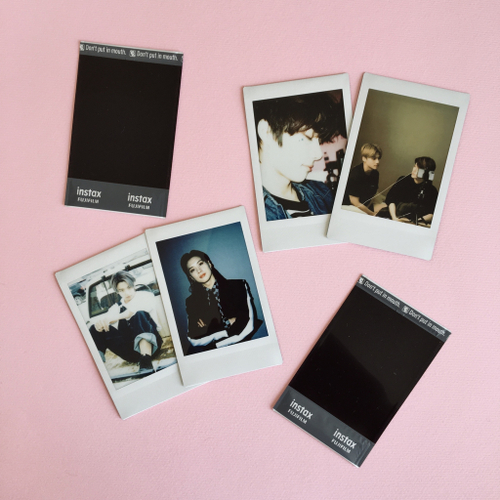 Полароид Instax с вашим изображением