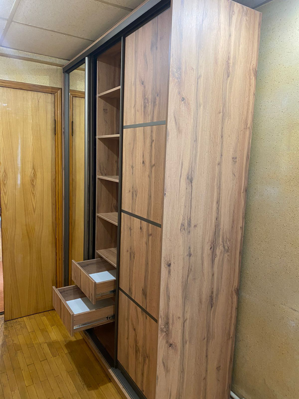 ШКАФЫ НА ЗАКАЗ ЛЮБОГО  РАЗМЕРА