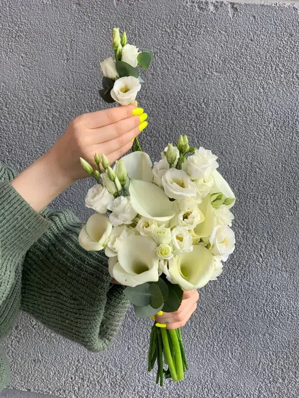 Букет невесты №19 с каллами и эустомой