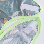 5545682 Нагрудник детский, непромокаемый с карманом «Лес» на липучке