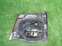 Фонарь левый внутренний Toyota Land Cruiser 200 (2015-2021)