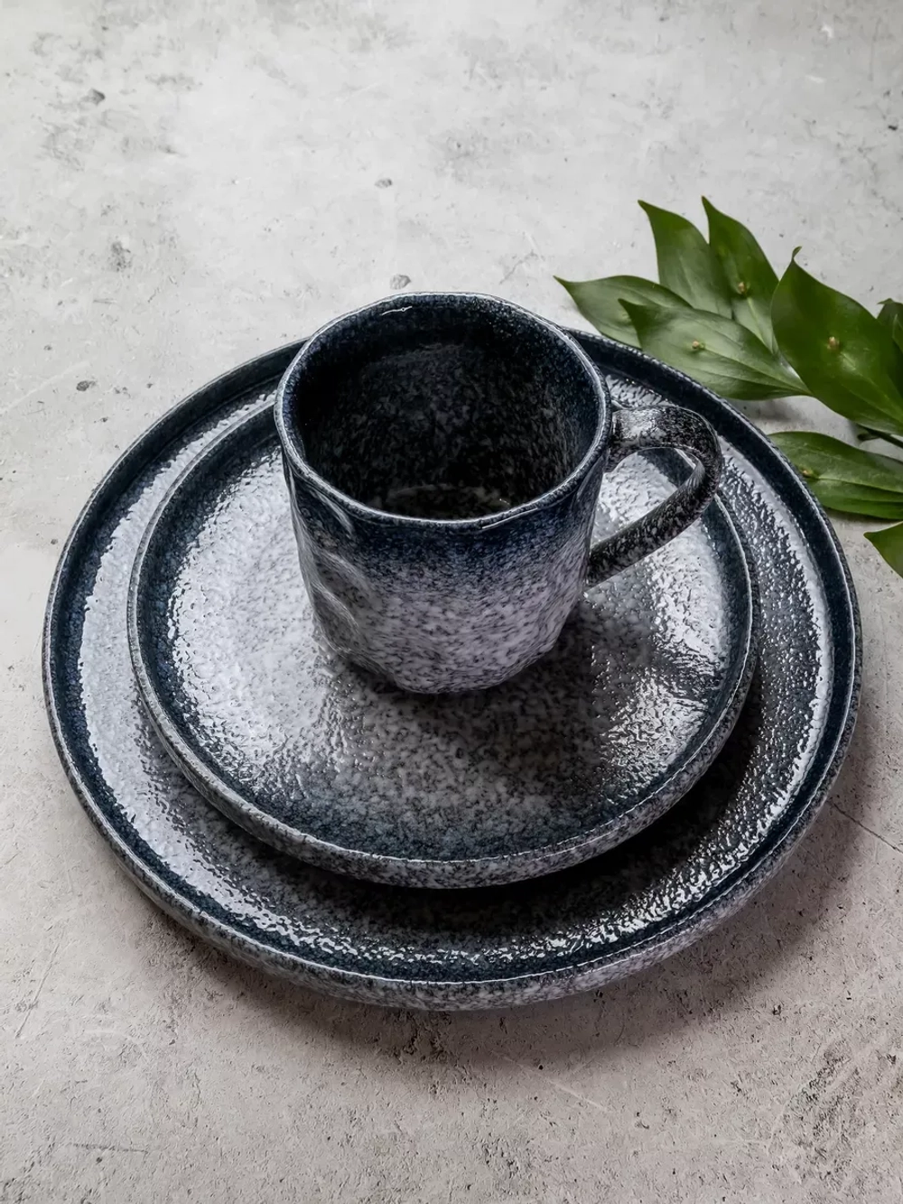 Набор посуды столовой: кружка, тарелка 20 см. Синий песок