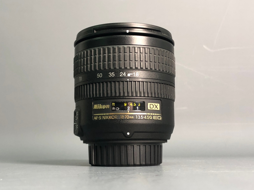 Nikon 18-70mm 3.5-5.6G AF-S ED DX Nikkor