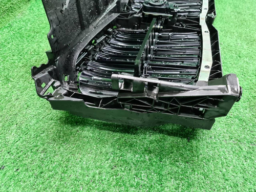 Решетка радиатора BMW X5 G05 (2018-2023)