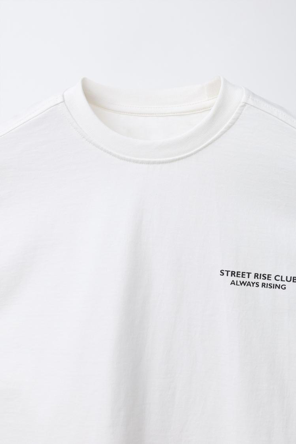 ZARA КОМПЛЕКТ ИЗ ФУТБОЛКИ С ДВОЙНЫМИ РУКАВАМИ И ШОРТОВ В ШАХМАТНУЮ КЛЕТКУ, ТЕМНЫЙ АНТРАЦИТ