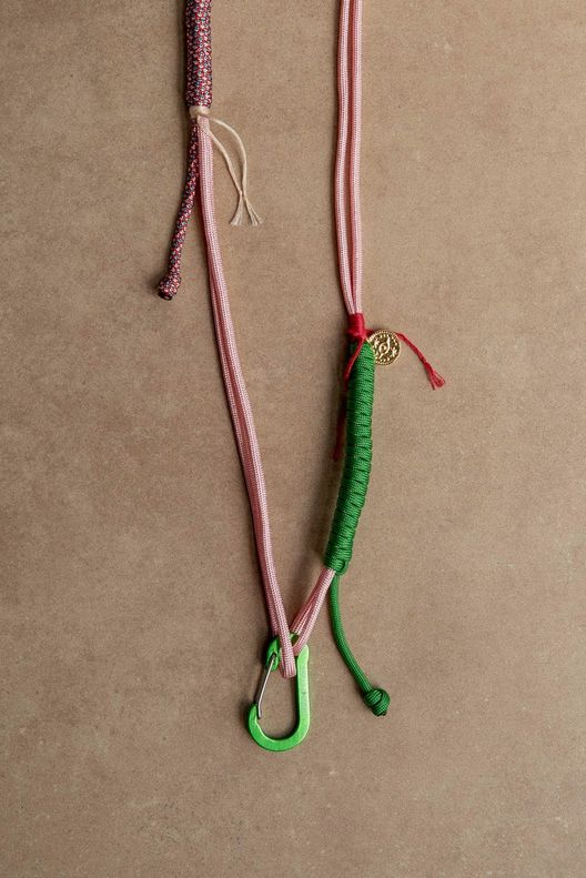 Шнурок кросс-боди Лотос / Bread&Roses