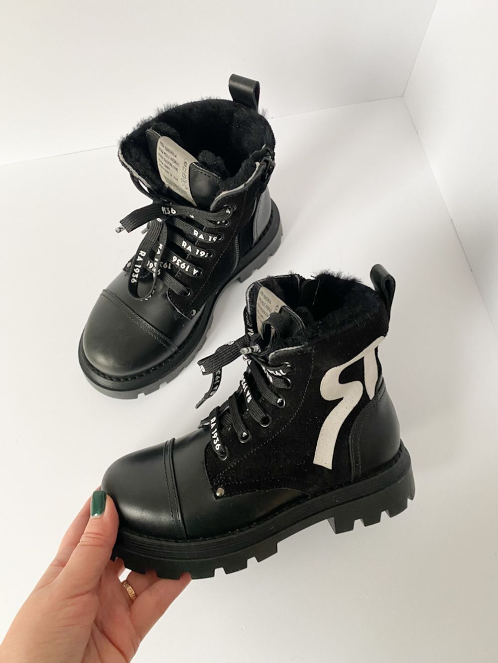 Новые ботинки Rondinella, 28