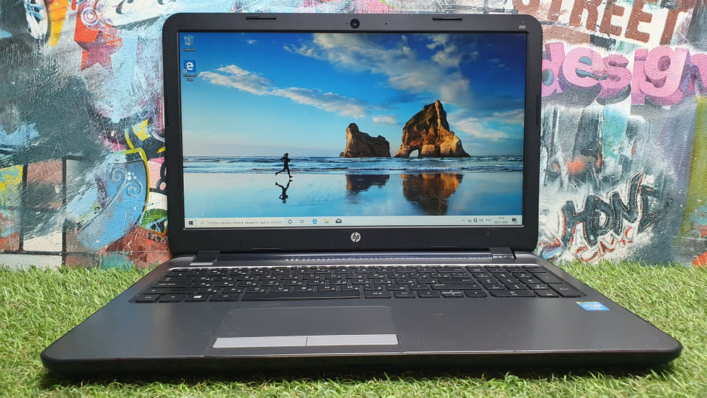 Ноутбук HP Celeron/4Gb