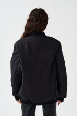 Куртка бомбер черного цвета