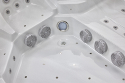 Шестиместный гидромассажный спа-бассейн Victoria Star VS-602L