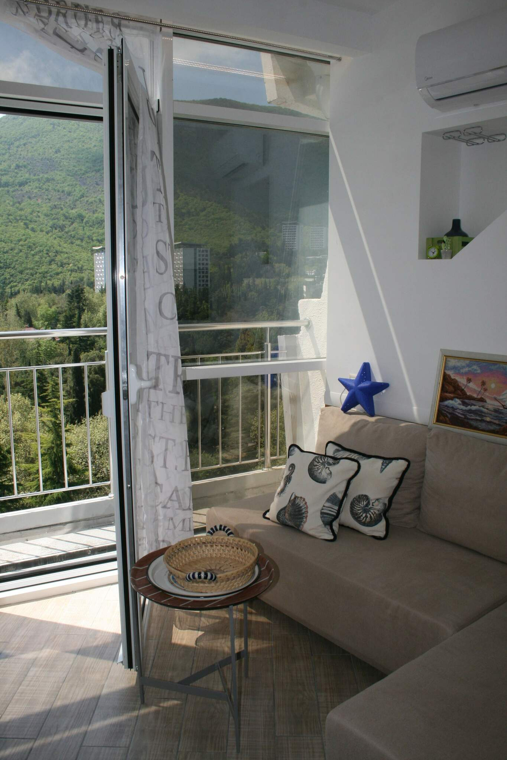 Апартаменты с великолепным  видом на море в Партените на Прибрежной 7