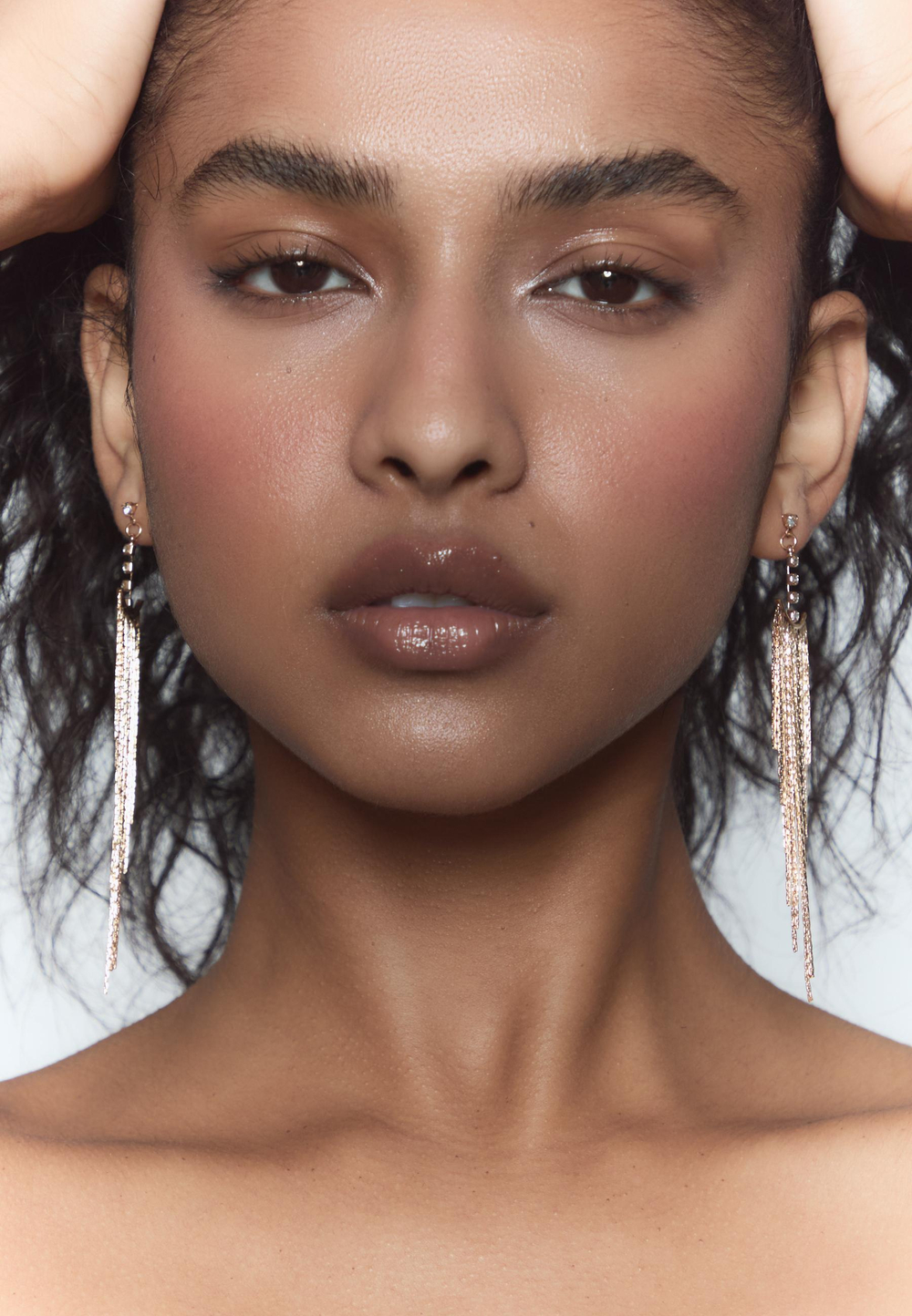 STRADIVARIUS Каскадные серьги с цепочкой и стразами, золотой