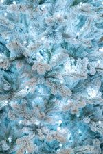 Заснеженная елка с гирляндой «Алтайская» холодный свет (Литая) 3 м