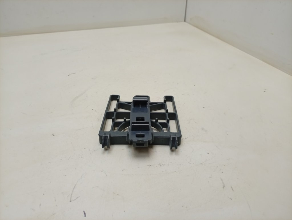 LFTA+5H1741 ктп11 Держатель посуды малый для посудомоечной машины Ariston Indesit б/у