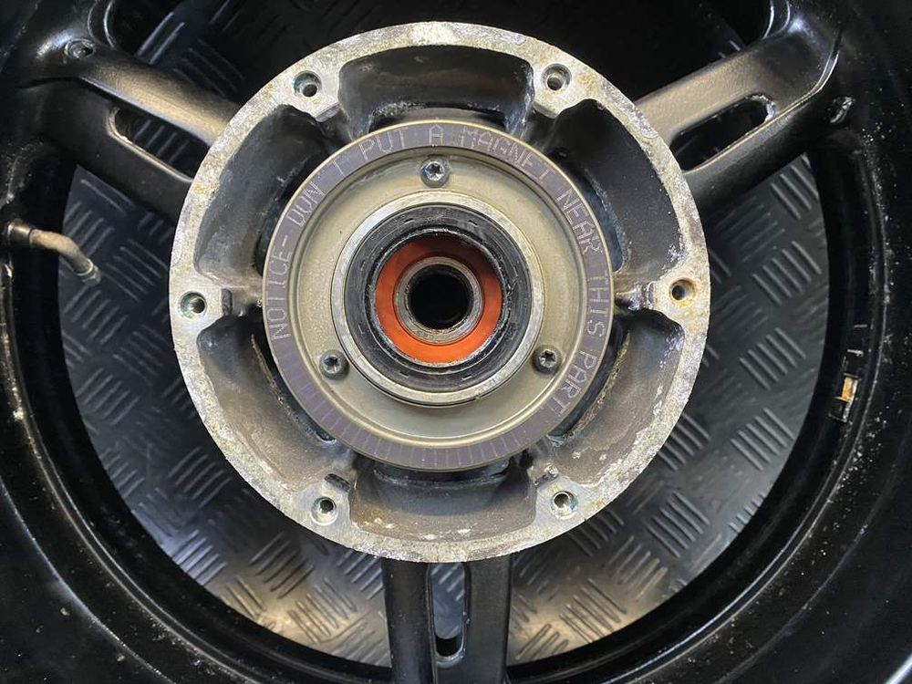 Колесо заднее Yamaha FJR1300A RP13A 2010