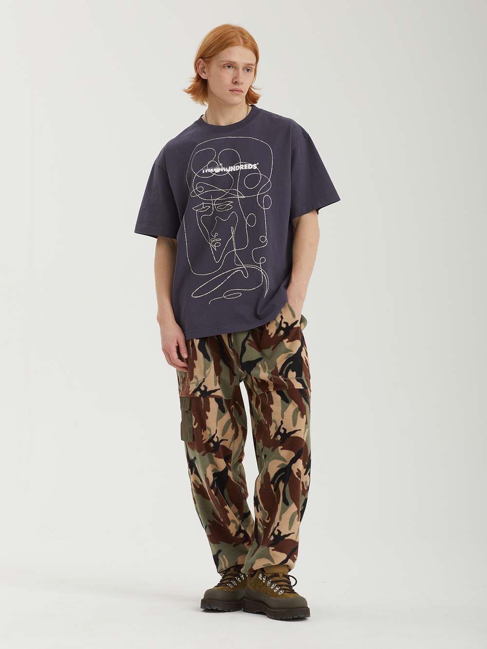 Мужская Футболка Live In Chaos