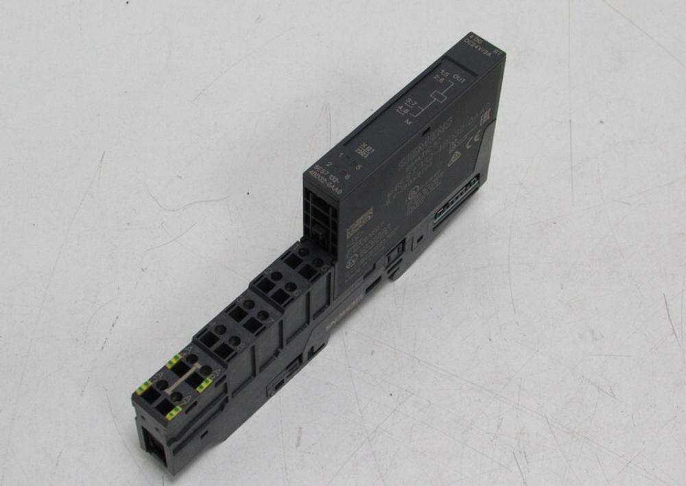 Б/у SIEMENS 6ES7 132-4BD32-0AA0