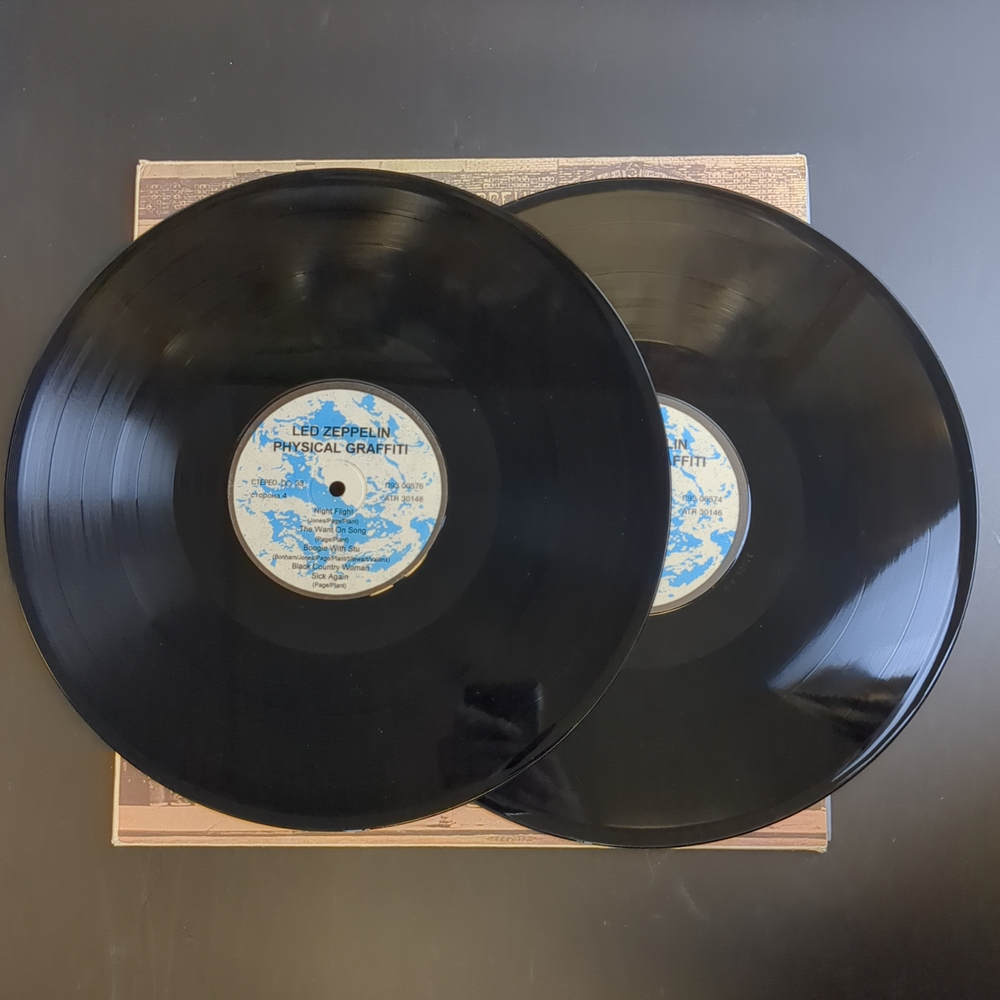2 LP Led Zeppelin - Physical Graffiti. 2 Виниловst пластинка 12 дюймов. Santa Records 1994 год.