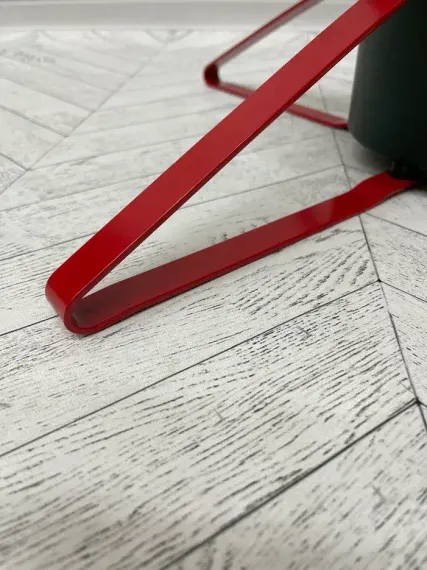 Подставка для живой елки пластиковая на металлических ножках 57х21,5см., Christmas DeLuxe (89820)