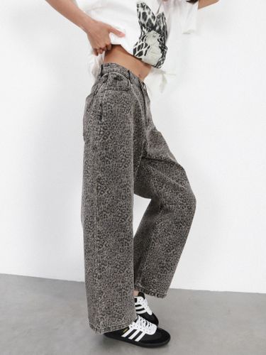 Джинсы женские NOHO