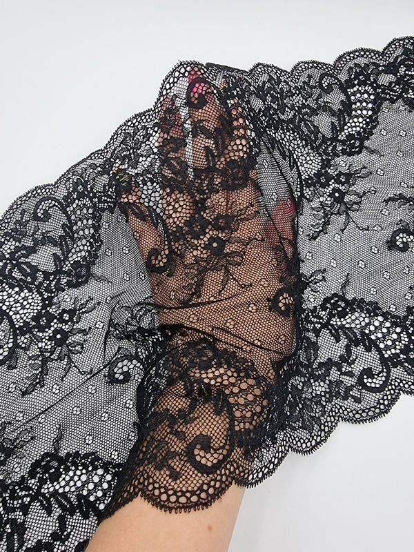 Кружево эластичное черное КС81 (22 см)