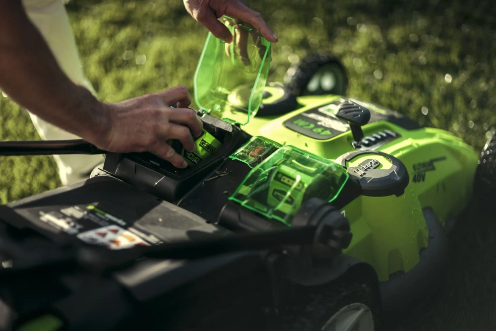 Газонокосилка Greenworks G40LM49DB