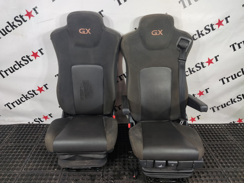 Комплект сидений пневматических 2023г