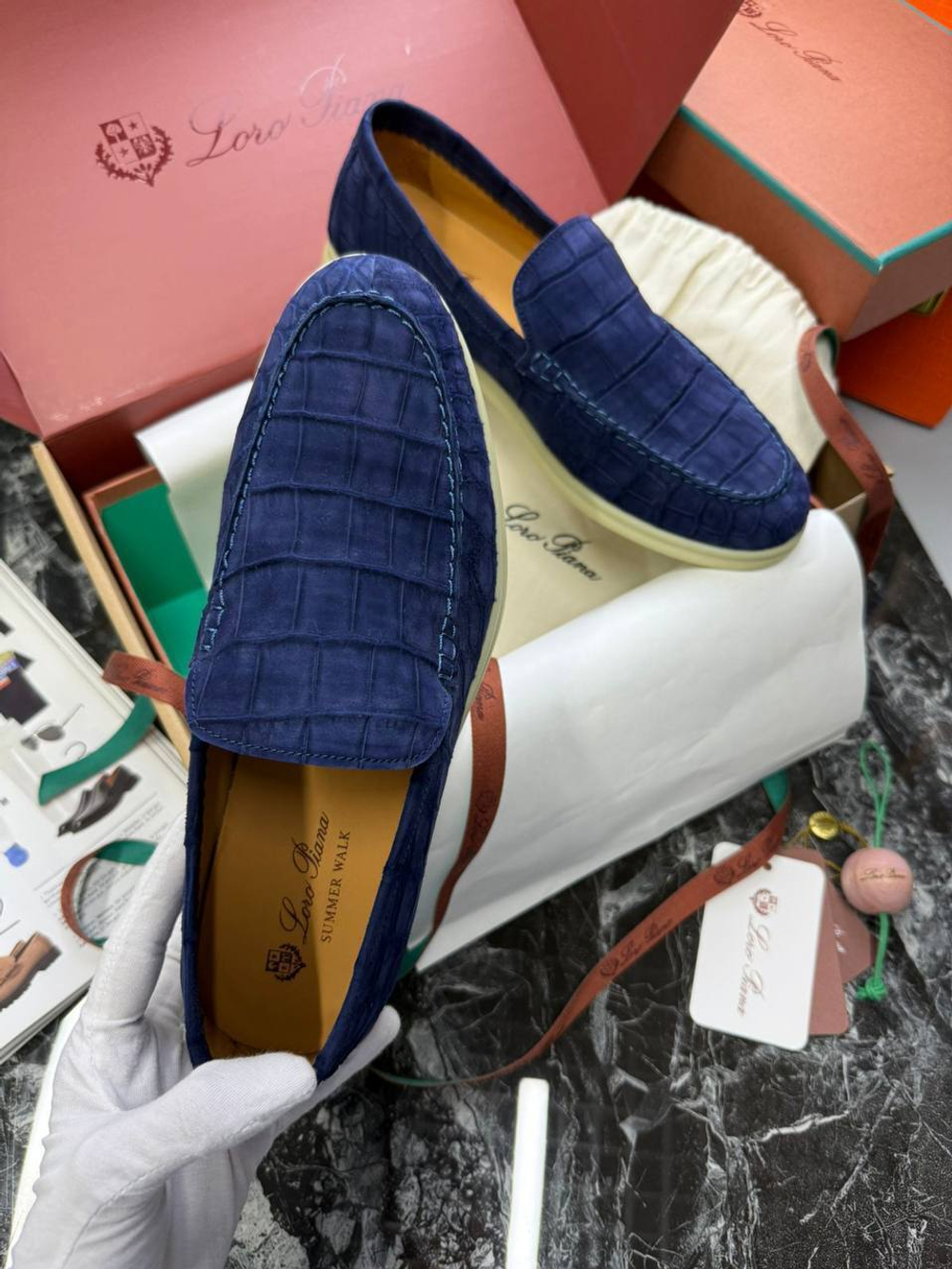 Лоферы Loro Piana кожи крокодила