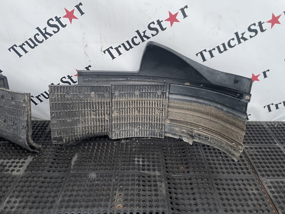 Комплект крыльев передних задней части 2023г.