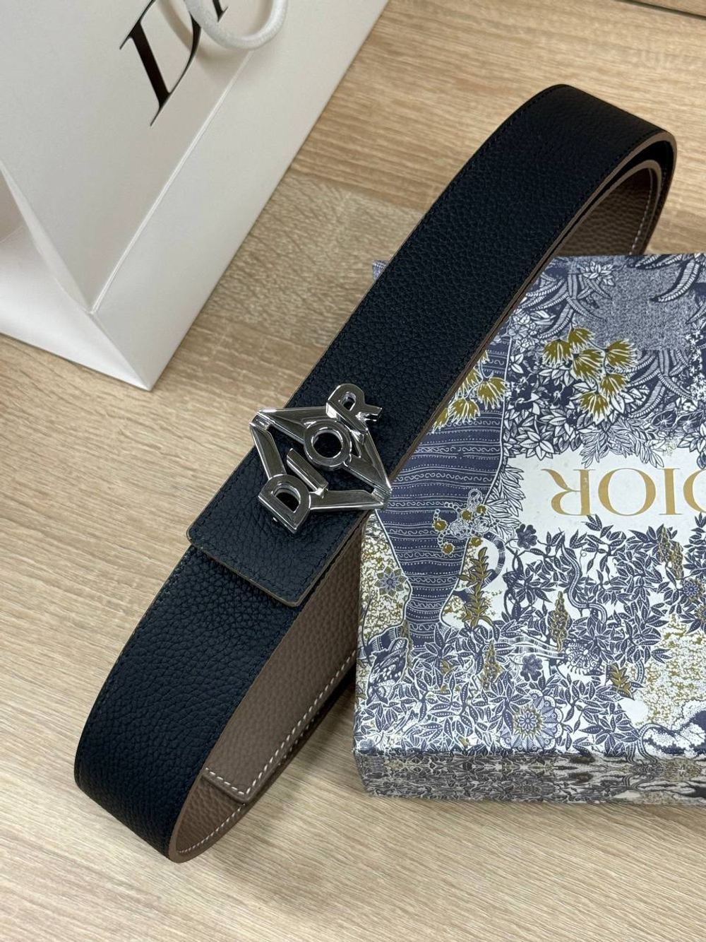 Двусторонний ремень Dior