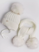 Шапка для девочки зимняя вязаная и шарф