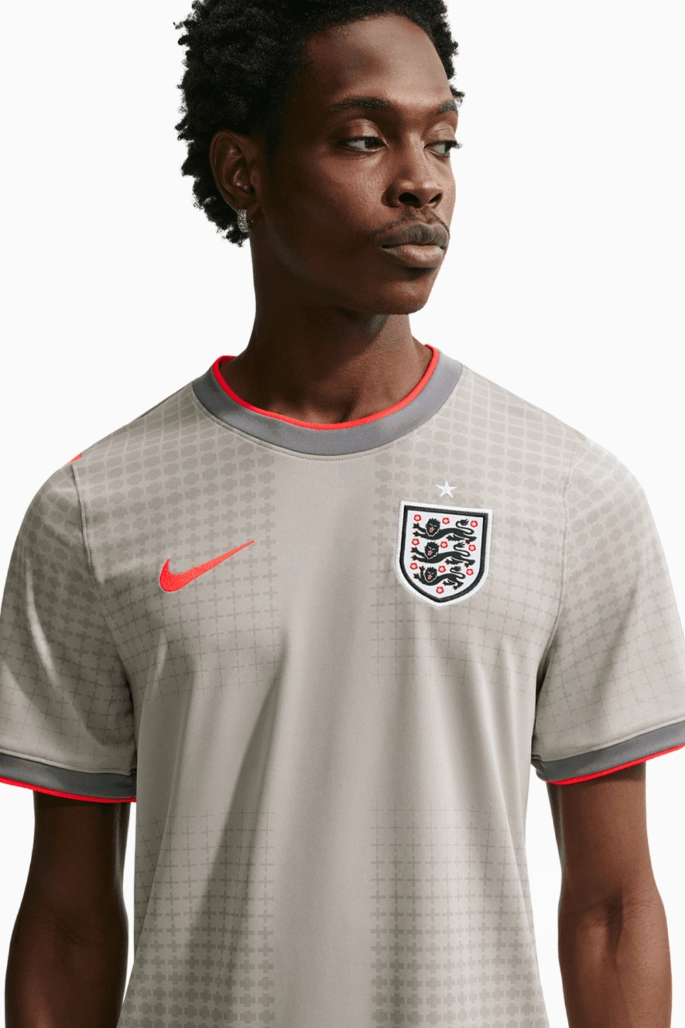 Футболка Nike England x Palace 2026 Academy Pro - бежевый