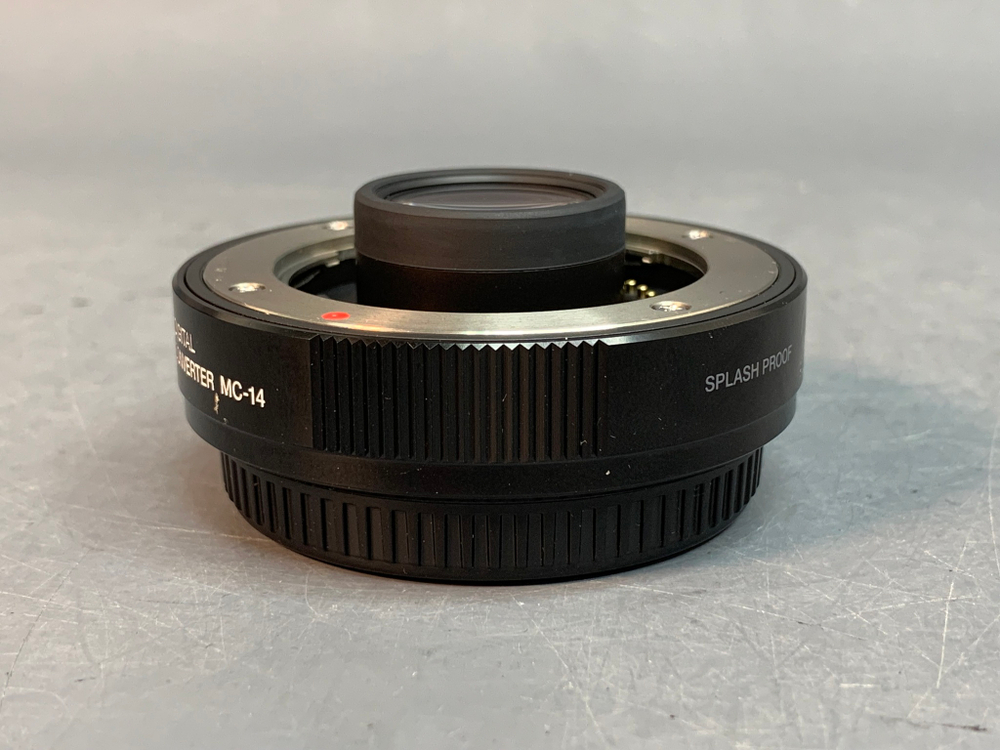 Olympus MC-14 1.4x Teleconverter