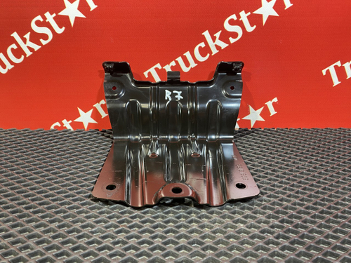 Кронштейн рулевой колонки 2018г