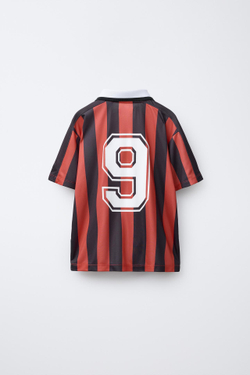 ZARA ФУТБОЛКА В ПОЛОСКУ С ПРИНТОМ KINGS LEAGUE ©, КРАСНЫЙ/ЧЕРНЫЙ