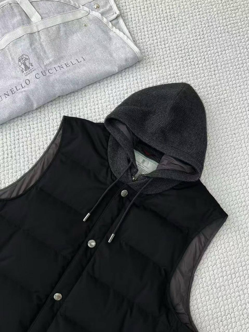 Безрукавка Brunello Cucinelli