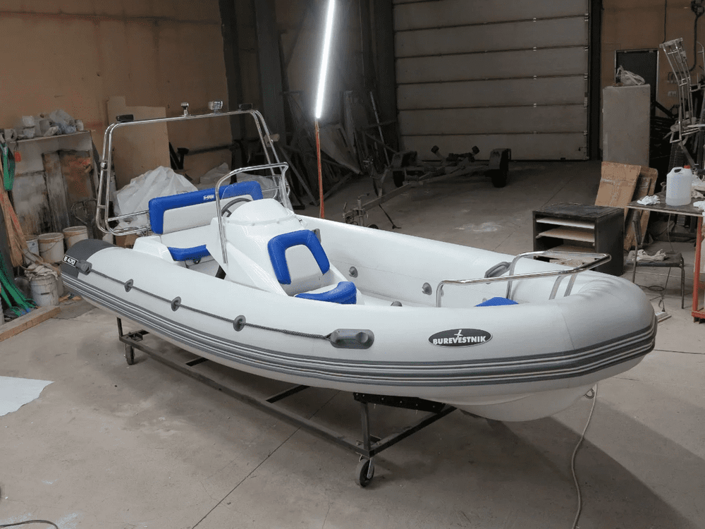 Лодка РИБ БУРЕВЕСТНИК 470 ST