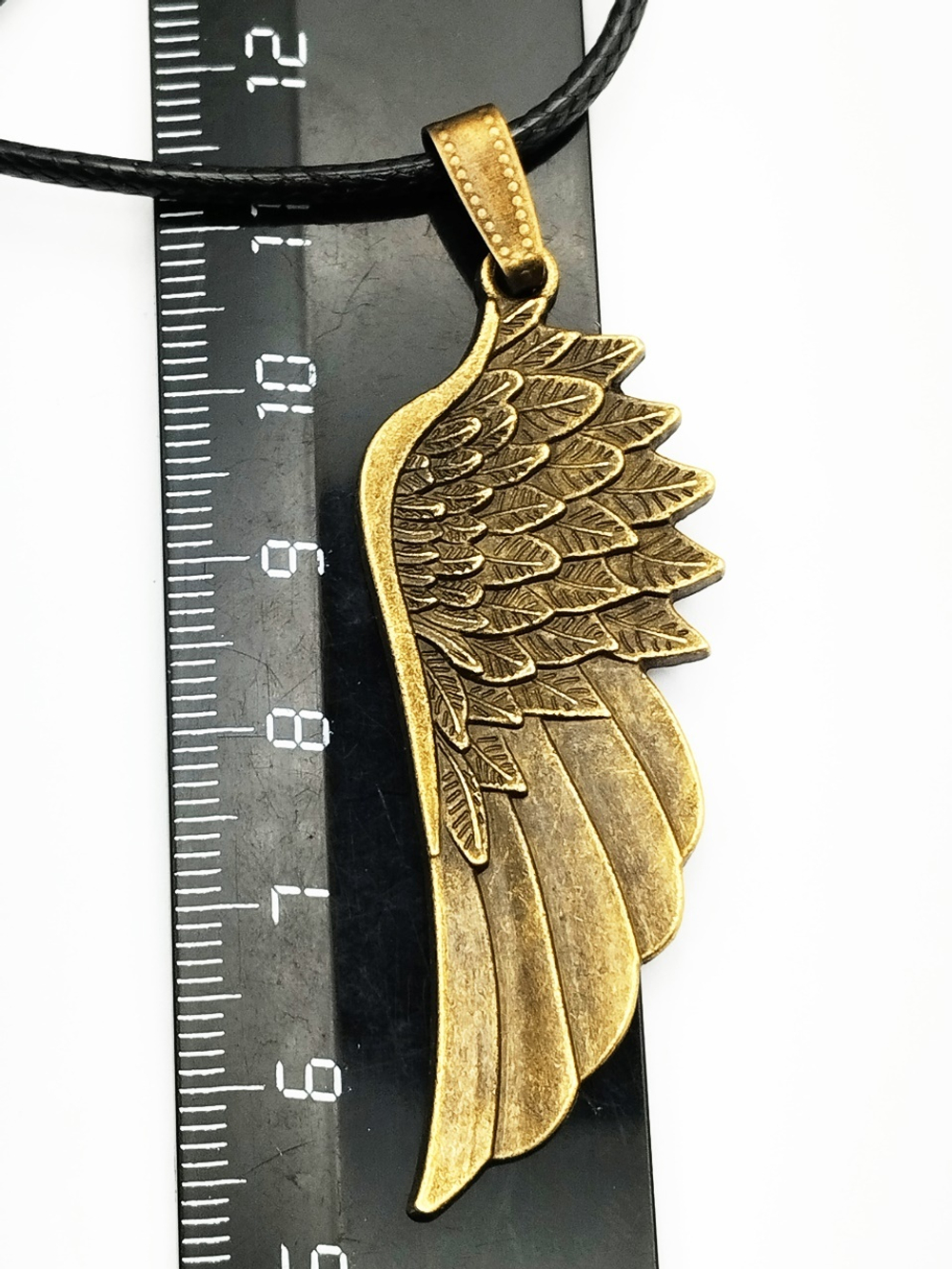 Кулон "Крыло ангела" на шнурке бронзовый.