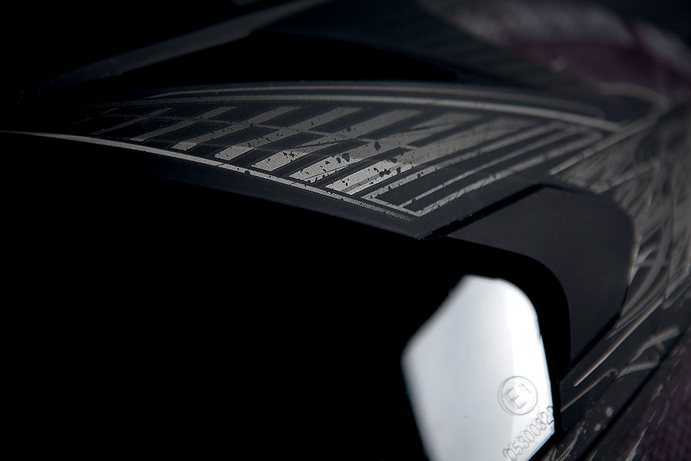 Мотошлем - ICON 1000 VARIANT BATTLESCAR (черный)