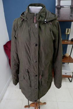 Парка Gina демисезонная 44 размер