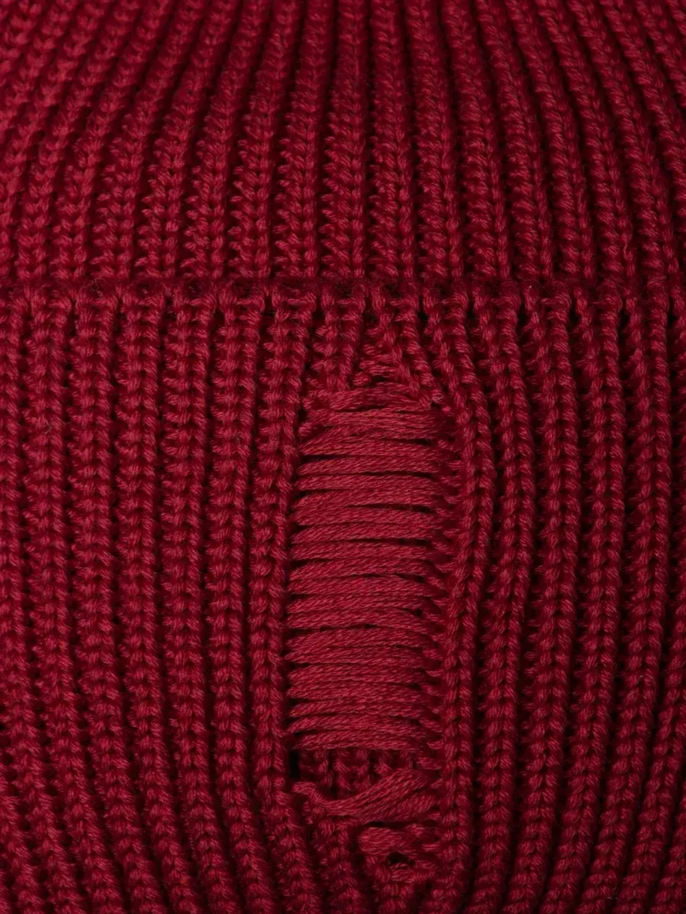 Шапка женская на осень рваная