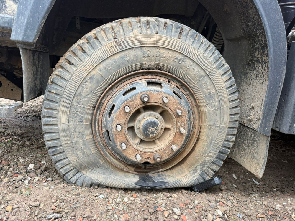МАЗ 6501* 6x4 Самосвал 650128-8570-000 (Дизельный, 11,6 л, 423 л.с., МТ)