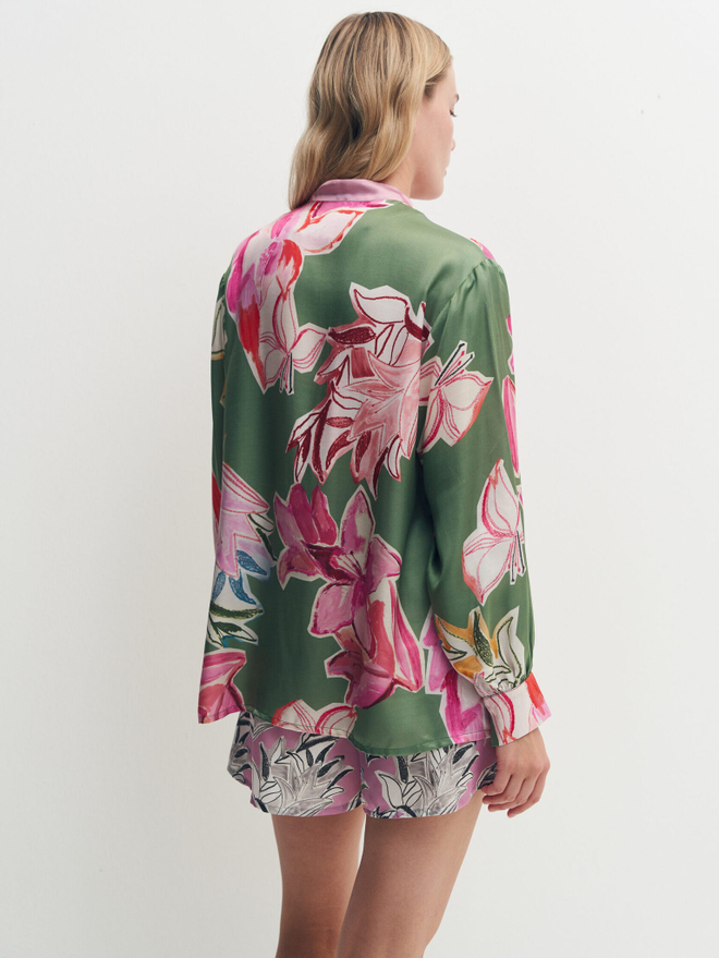 Костюм с шортами BOWIE