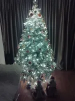 Заснеженная елка с гирляндой «Камчатская» теплый свет (Литая+пвх) 240 см / 2,4 м