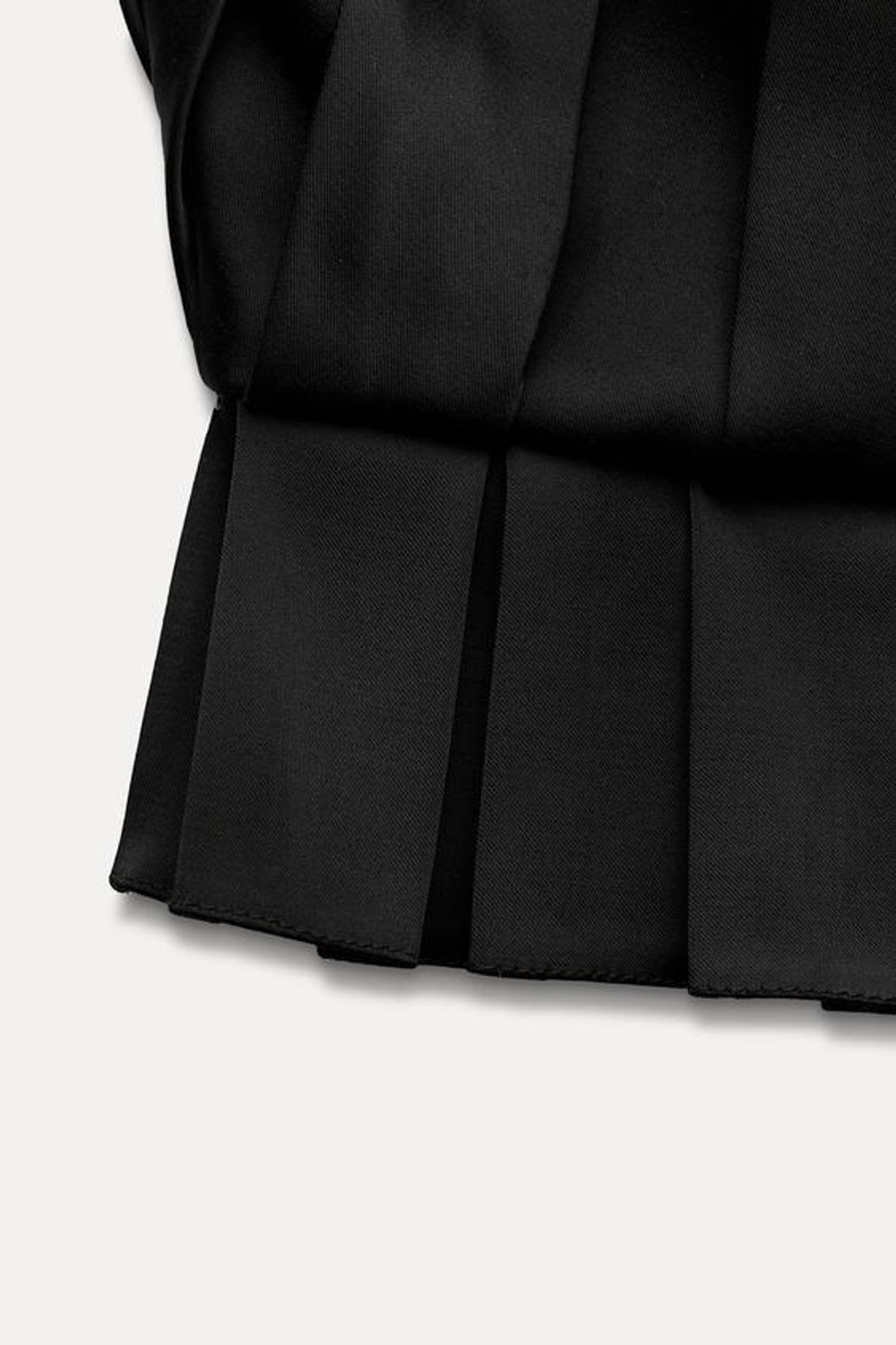 ZARA КРОП-ТОП СО СКЛАДКАМИ, ЧЕРНЫЙ