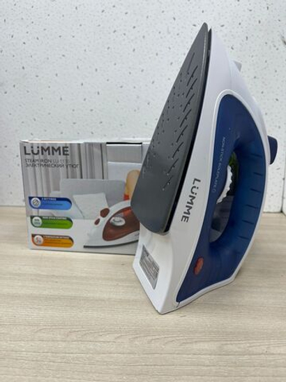Утюг Lumme LU-1130 белый, синий
