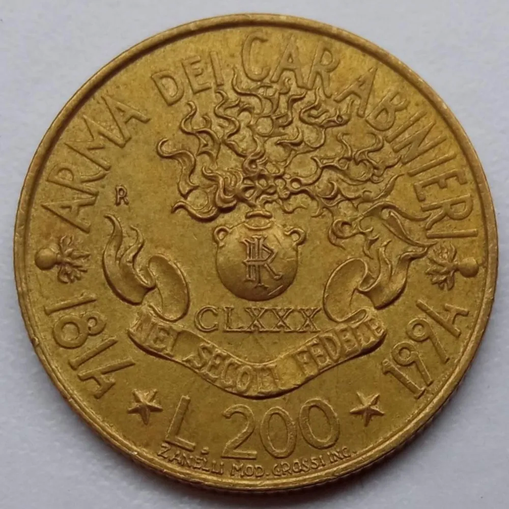 Италия 200 лир 1994 год 180 лет корпусу карабинеров