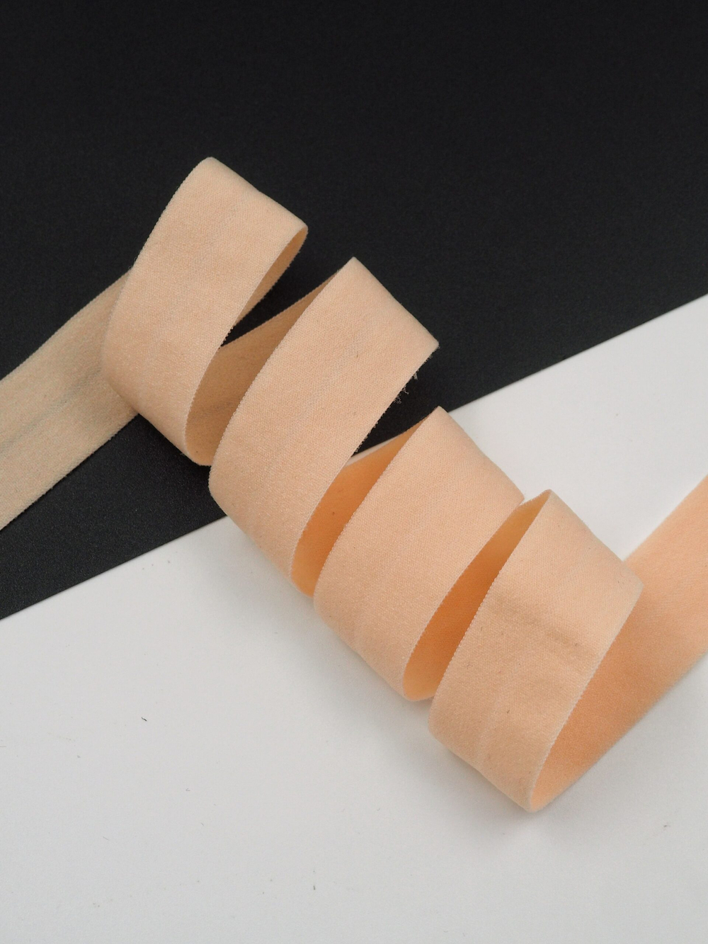 Бейка эластичная пион матовая ширина 20 мм