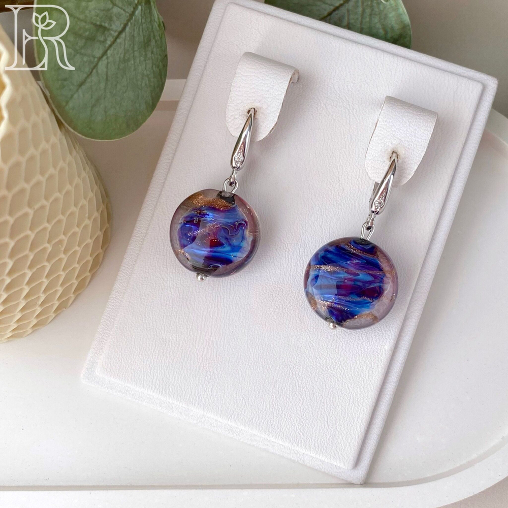 LEFIREL' Серьги серебряные женские "Волшебство ночи" с бусинами из муранского стекла / ювелирные украшения из родированного серебра 925