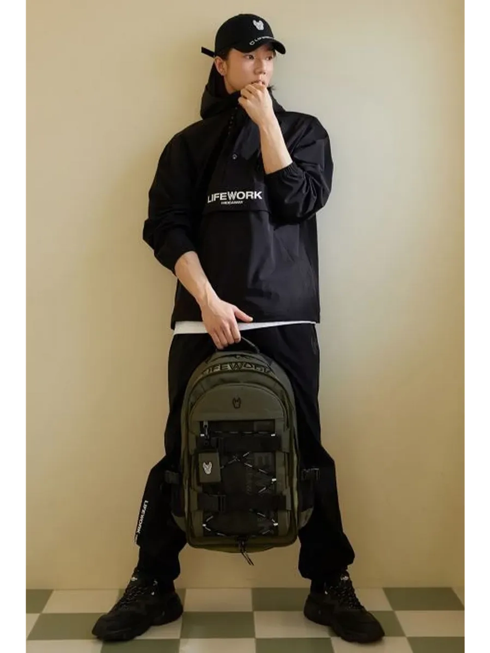 Кроссовки SPACERUN CURVED